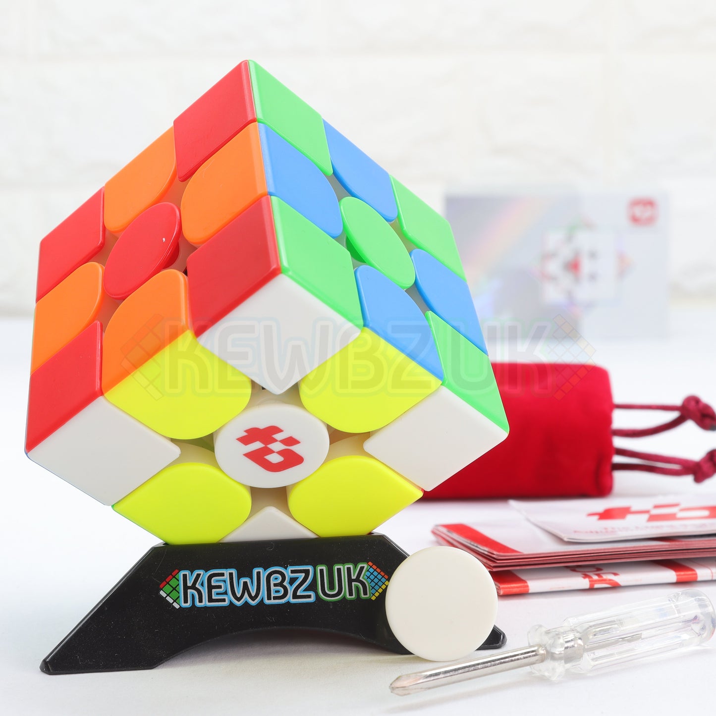FanXin HuDong Light 3x3 Standard (Magnétique, Ball-Core)