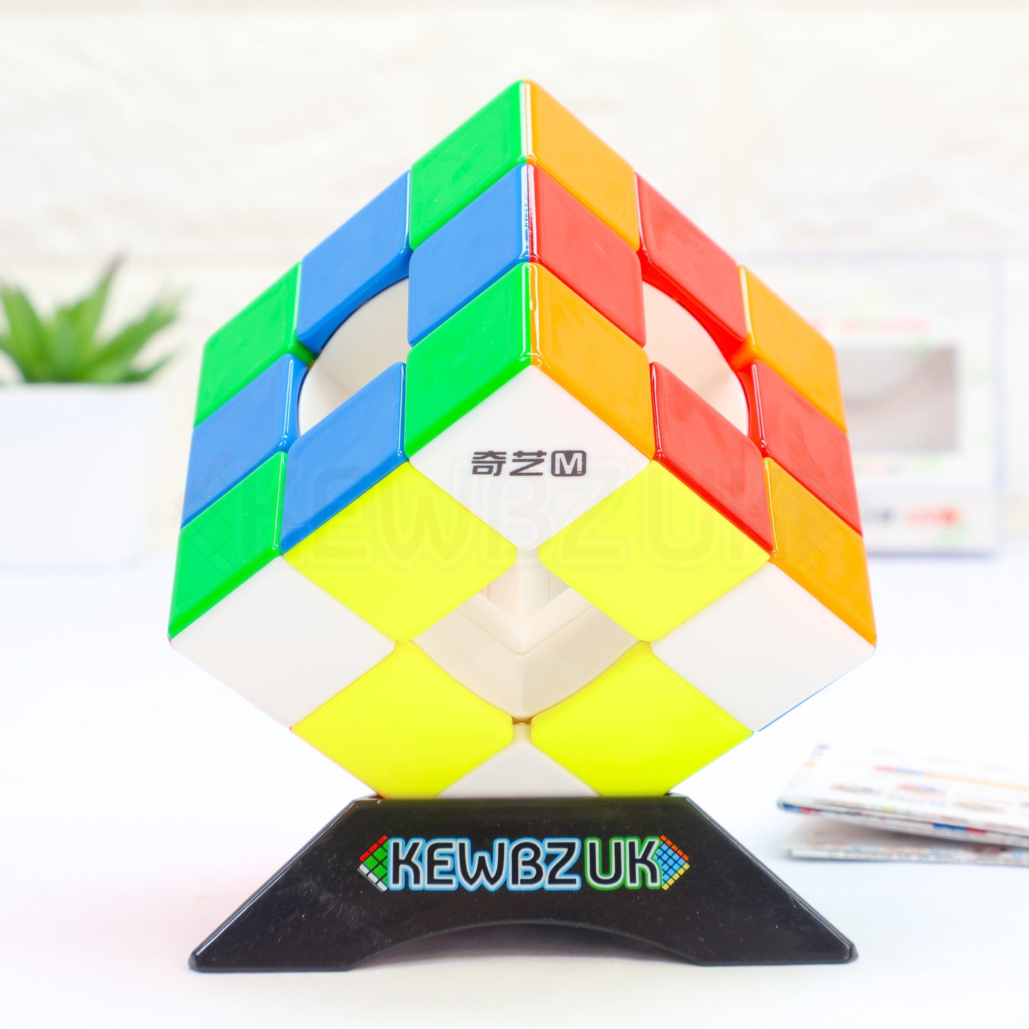 QiYi 3x3 Void Cube (Magnétique, UV)