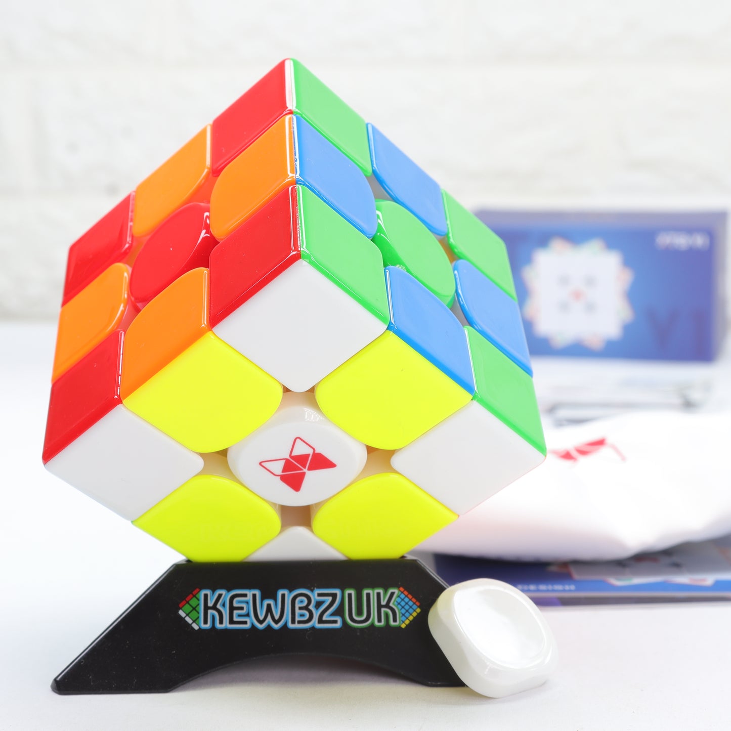 QiYi XT3 V1 3x3 Pioneer (Magnétique, Maglev, UV, Ball-Core)