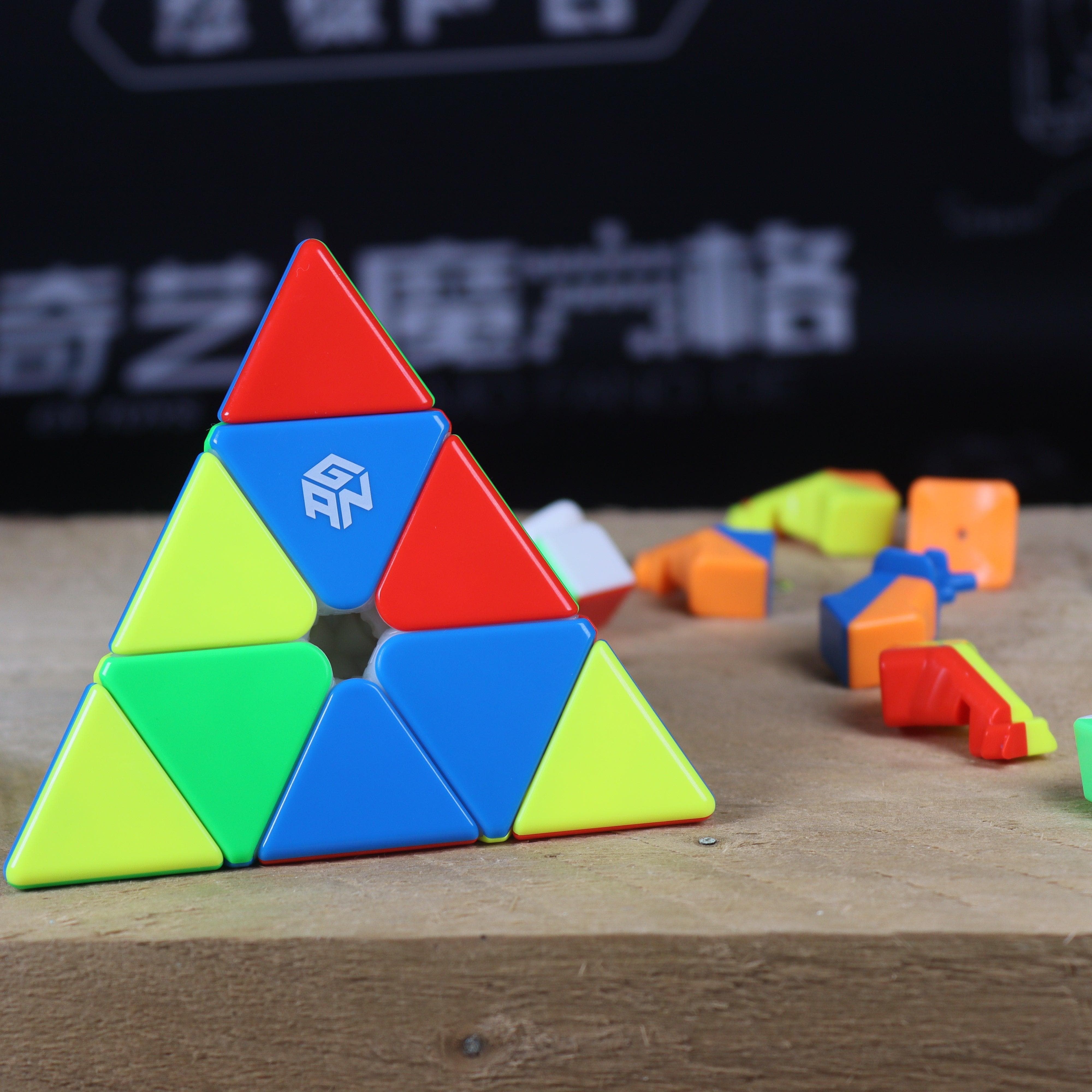GAN Pyraminx Enhanced (Magnetic, UV)