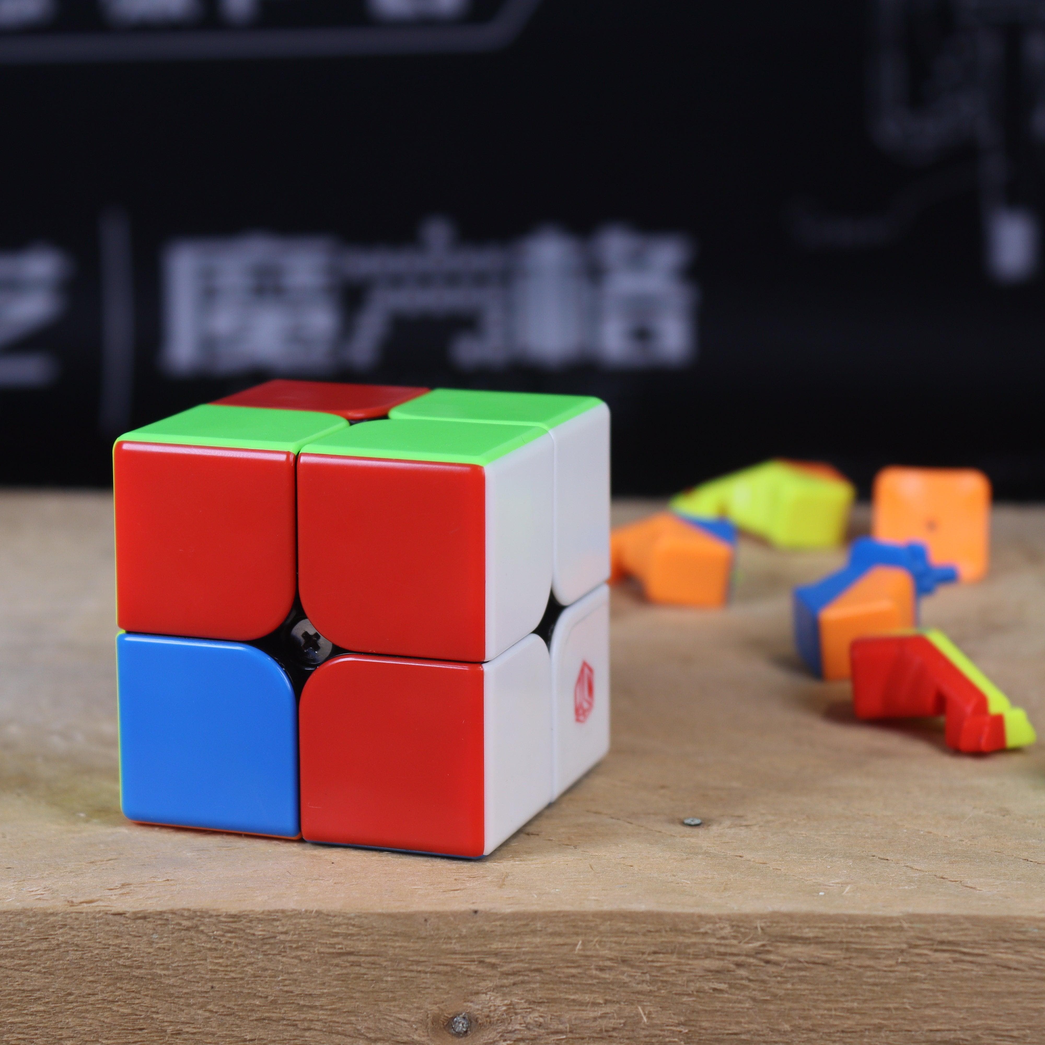 QiYi X-Man Flare 2x2 (Magnetic)